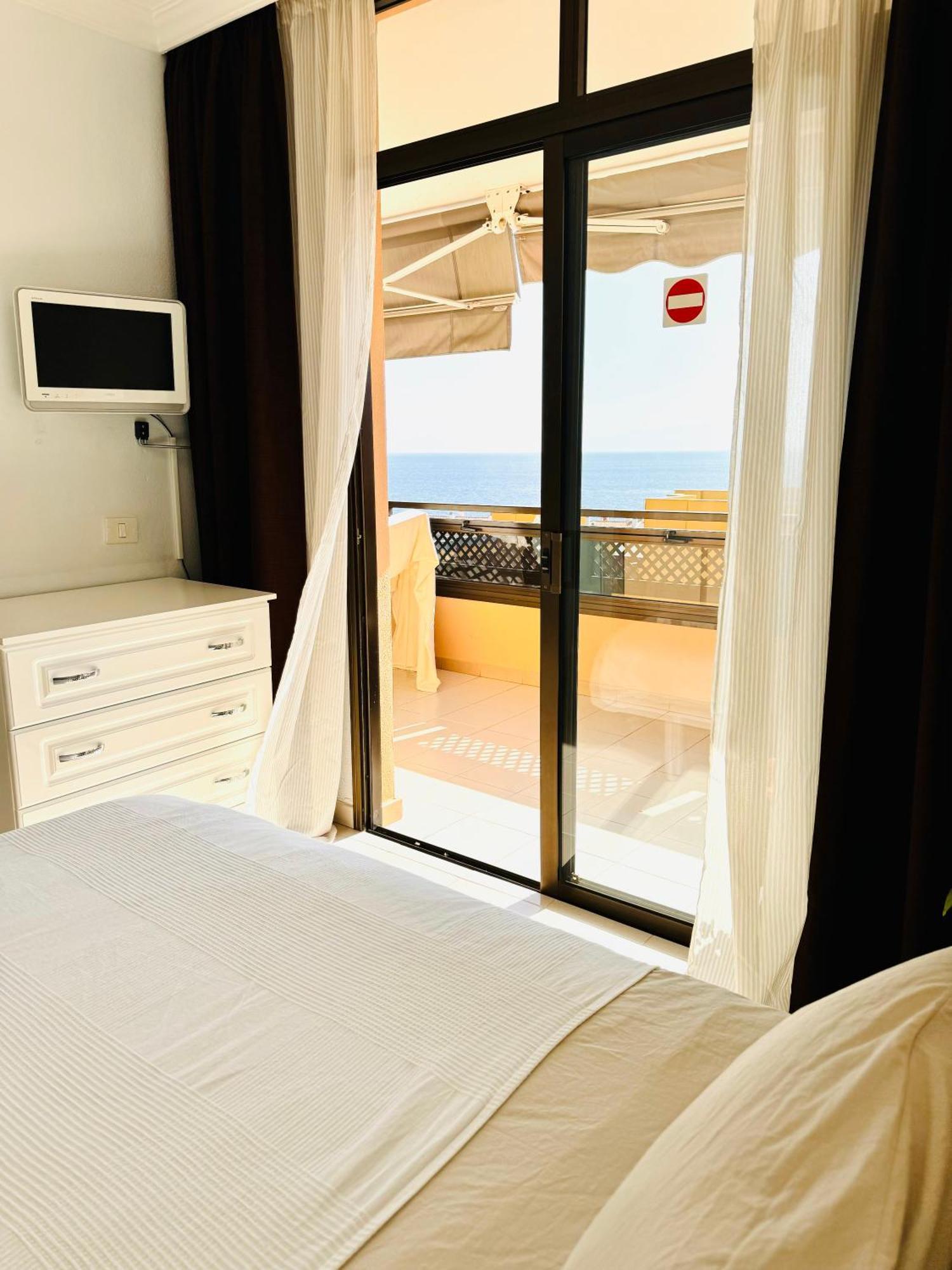 Casa Hugo - Ocean View, Quiet Pool, Fibre Net, Los Gigantes Пуерто де Сантяго Екстериор снимка