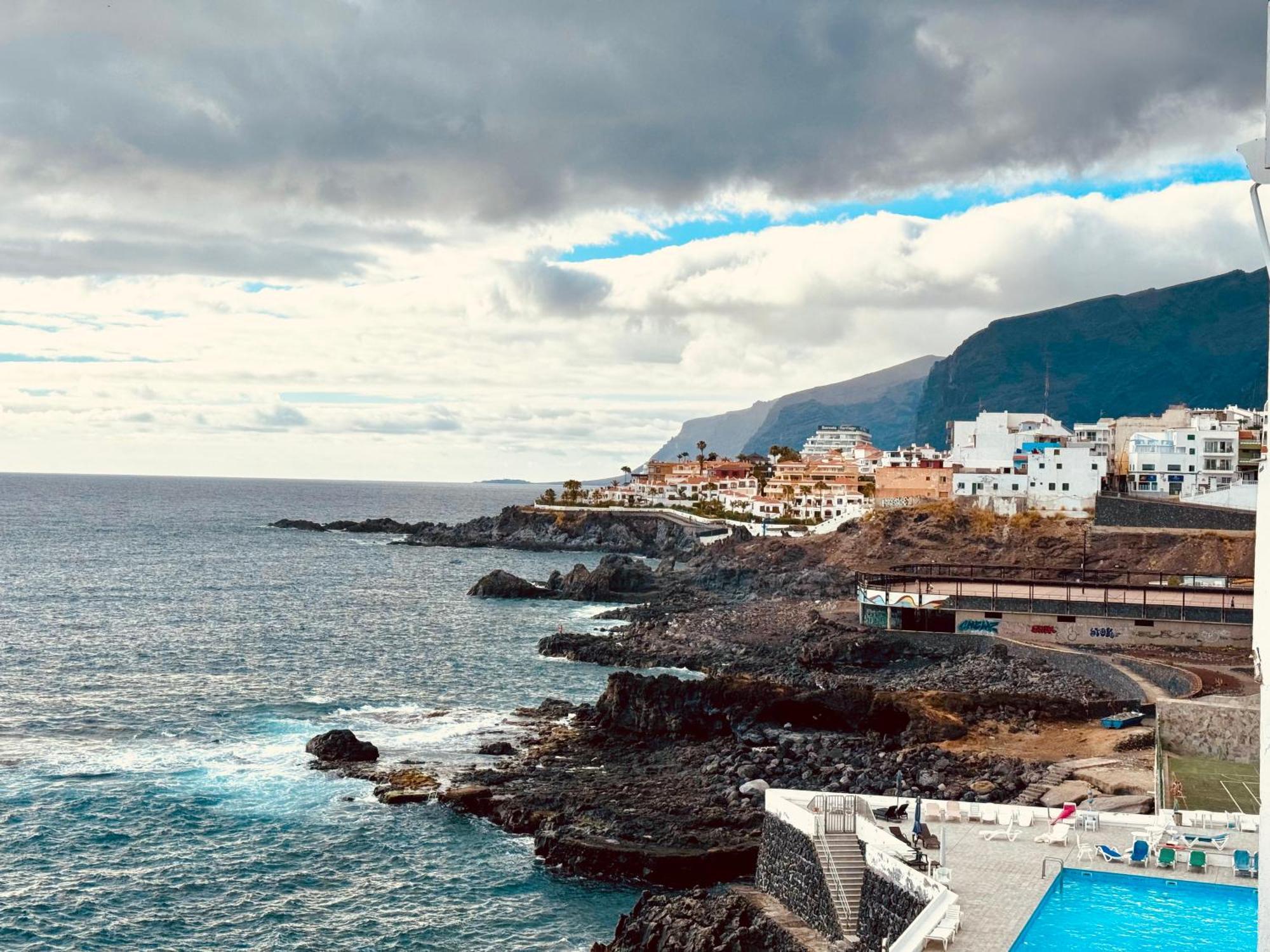 Casa Hugo - Ocean View, Quiet Pool, Fibre Net, Los Gigantes Пуерто де Сантяго Екстериор снимка